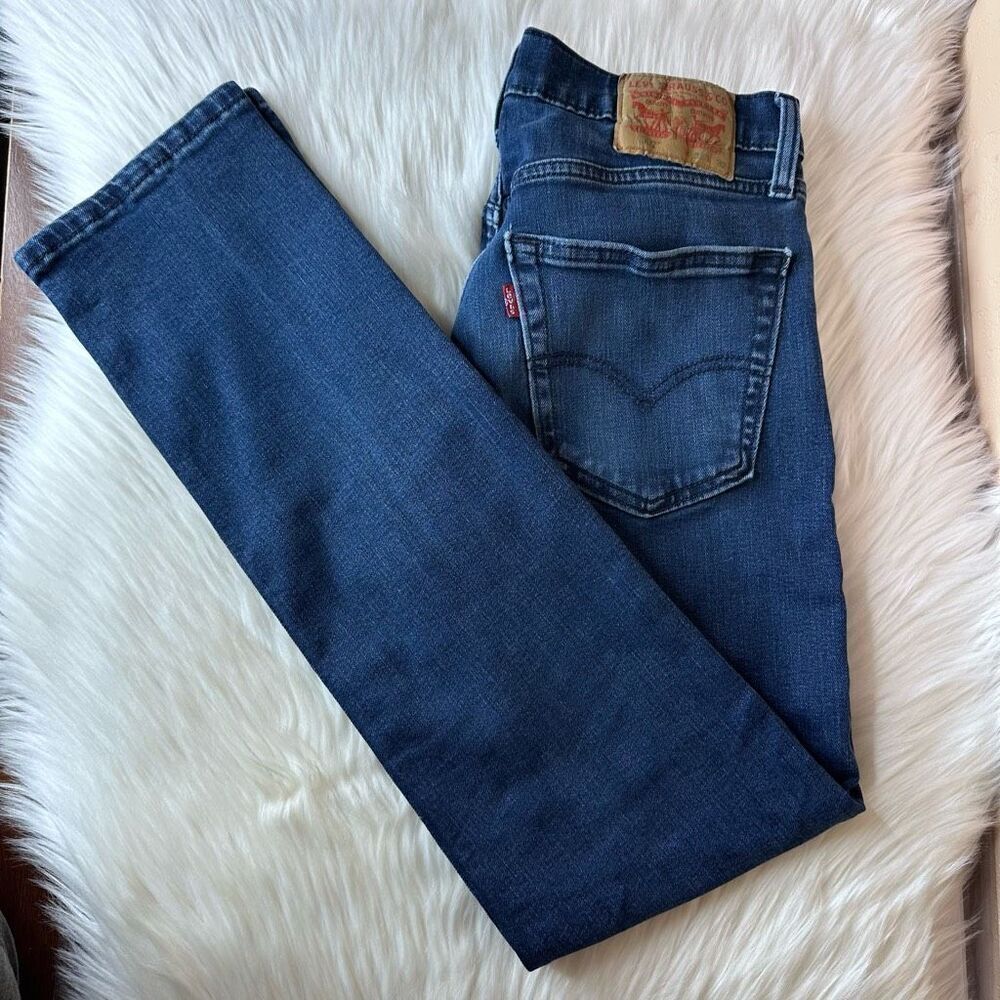 Levi’s 502 Taper Jeans Dark Wash Size 30